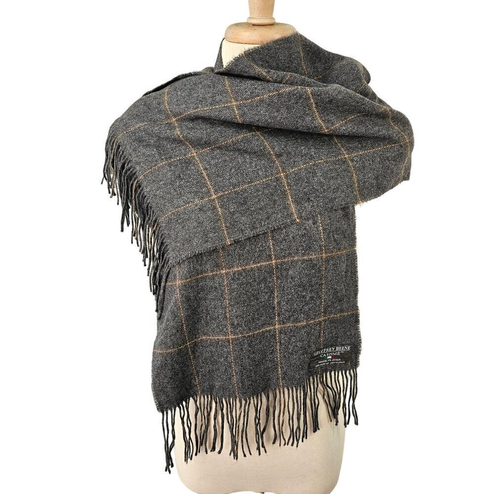 Geoffrey Beene VTG Cashme Oblong Scarf Unisex OS 100% Acrylic Gray Plaid Fringed